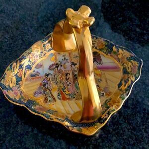 Chinese Satsuma Basket